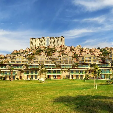 Goldcity Westapartments 아파트 *