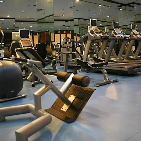 Goldcity Westapartments 카기켁