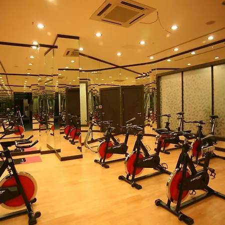 아파트 Goldcity Westapartments 카기켁